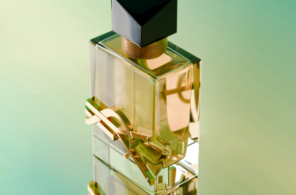 perfume em destaque no site perfume e poesia