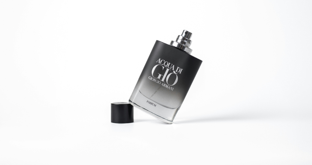 Acqua di Gio Giorgio Armani em destaque no site perfume e poesia